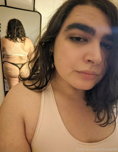 oliviadarkk perfect pornstar pics