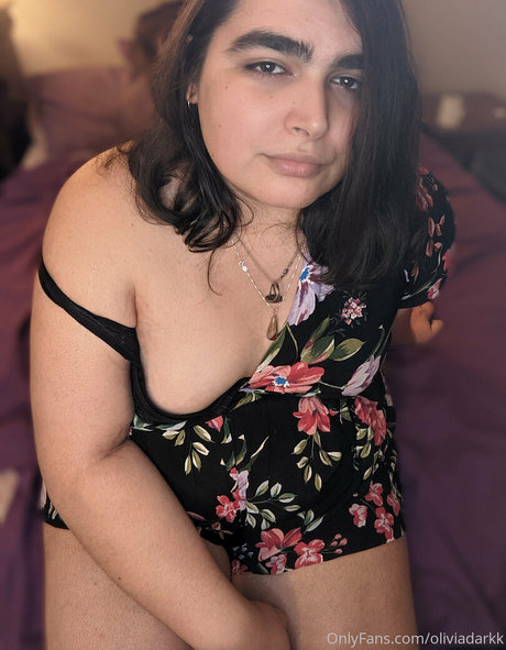 oliviadarkk nude model galleries