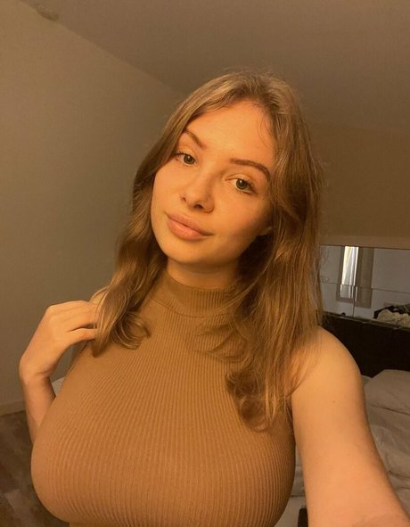 Esvittie nudes pornstar pictures