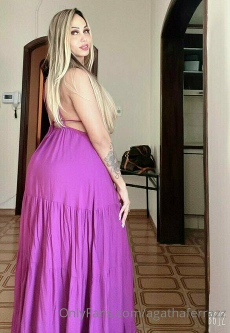 agathaferrazz erotic model pictures