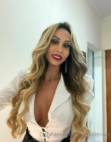 agathaferrazz star perfect photo