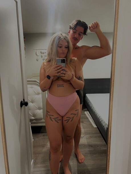 Baddie and Daddy pornstar sexy img