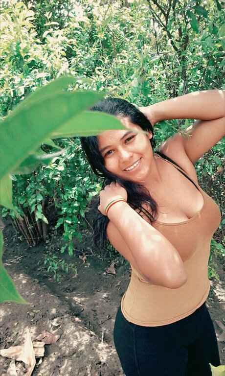 Bomb n de chocolate sex model pic