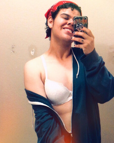 Charly Ska FTM hot pornstar images