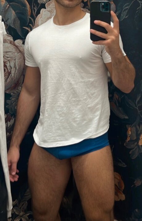 Mlad998 star nude image