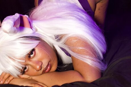 Queentut hot star pictures