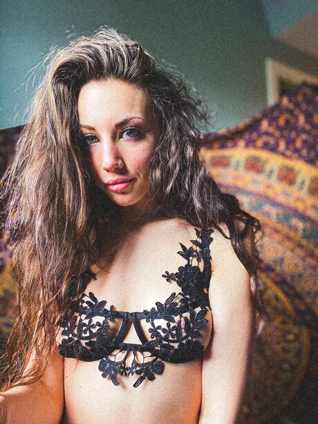 Stella Grey pornstar erotic galleries