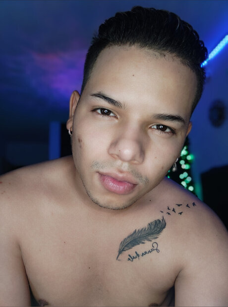 Kingstiven art actress images