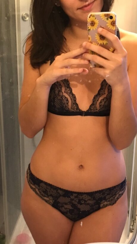 Yumi Cherry nudes model gallery