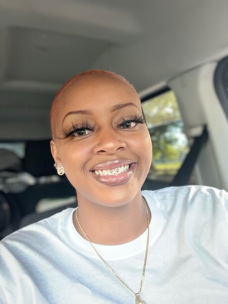 EyezTheGemini perfect actress pictures