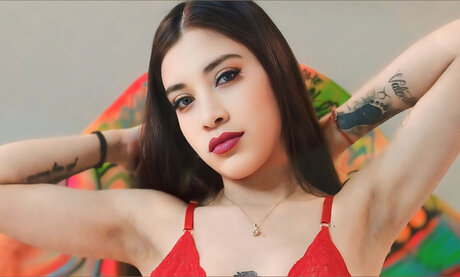 CHLOE HUGES skinny body_ pornographic actress galleries