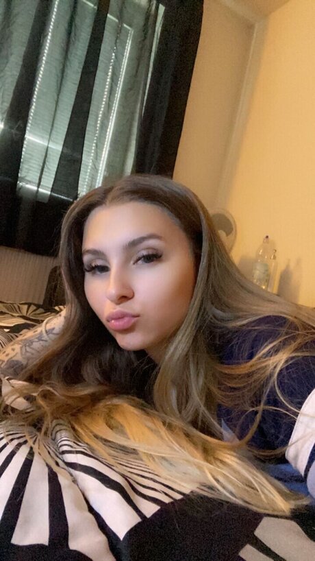 Rae_ hot pornstar gallery