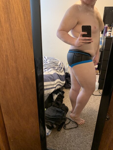 Kinky Kev model nude photo