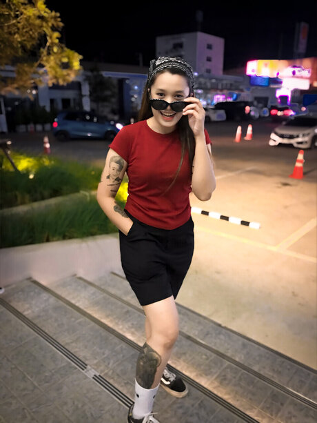 FWK876 model nude photos