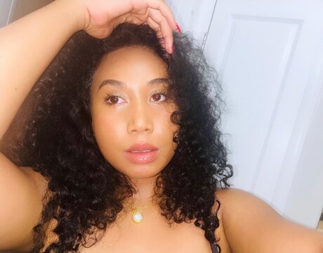 Thailand Bae star hot image