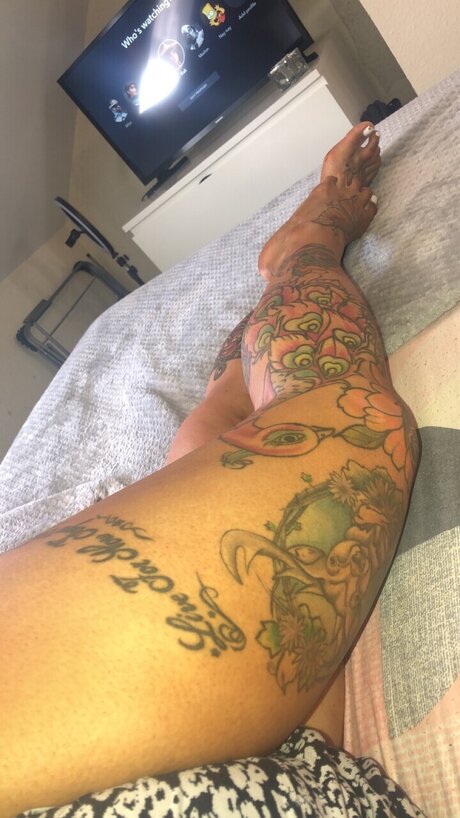 kblaxk model sexy picture