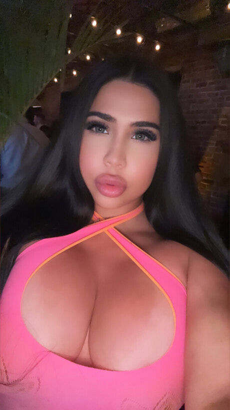 Realberri star pornographic pics