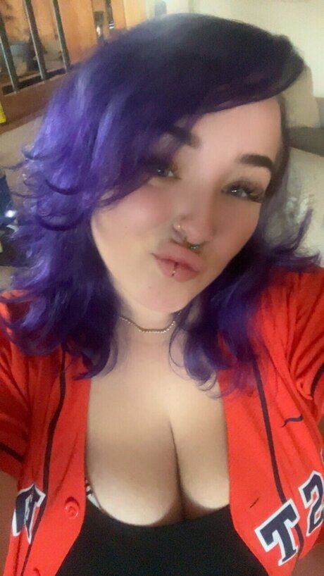 Nikala Sin model sexy archive