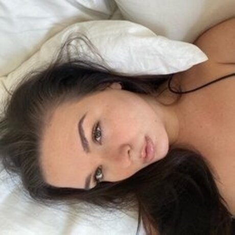 Aleona xxx actress pictures