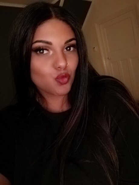 Katherin22 nude pornstar galleries