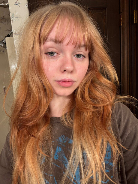 dollkandy nudes actress pics