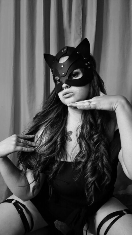 KALI STRENGHT hot star galleries