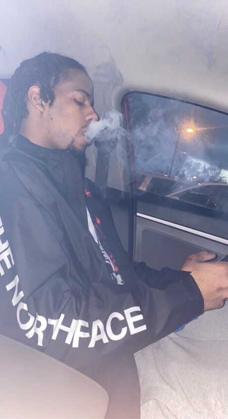 Slimdaddyy21 nudes actress pics