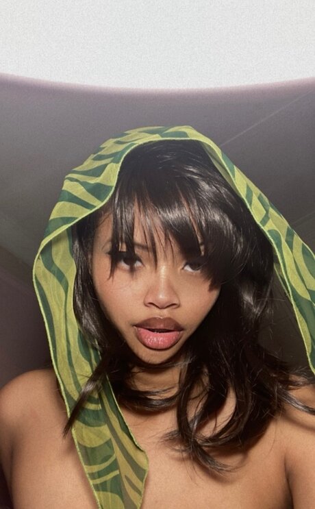 F anassi model pretty archive