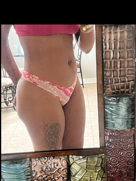 RiatheDom_ exclusive pornstar picture