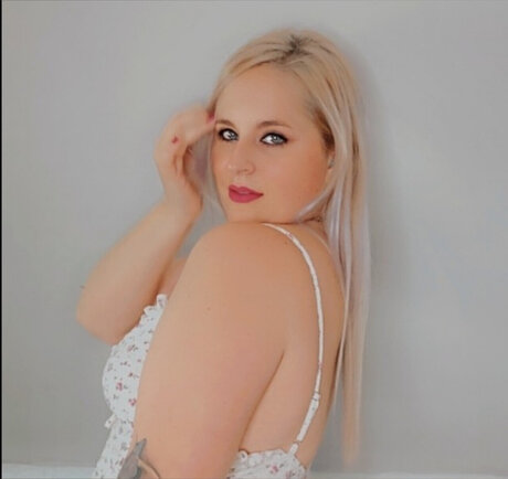 Hummingbird nudes pornstar pic