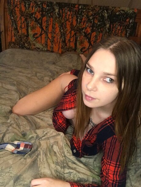 Hot Mama top actress photos