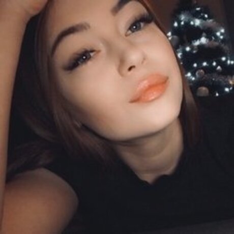 Ninus20_ model perfect pic