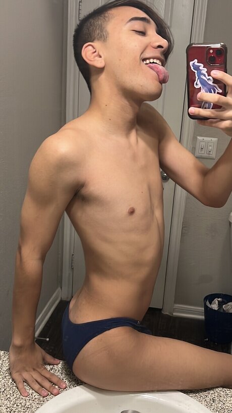 Leo Valentino pornstar hd photo