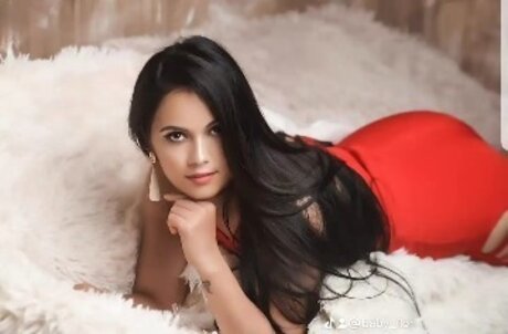 Flory20 sexy actress pictures