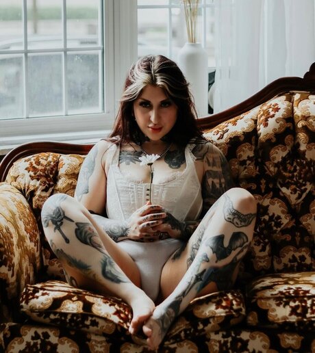 the sweetest sin best model pictures