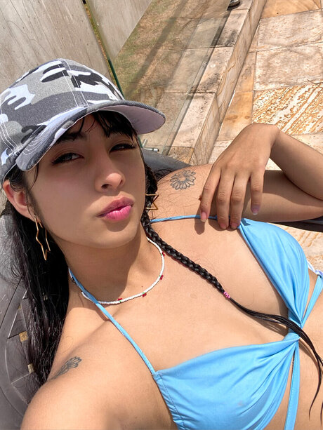 millon model exclusive img