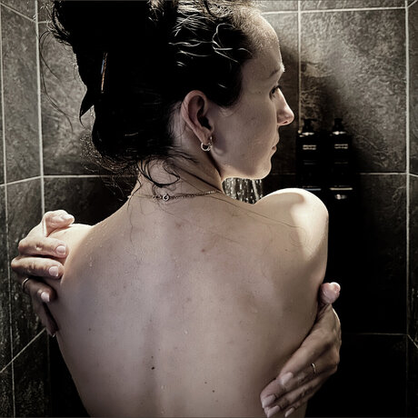 Tiny Lena beautiful model img