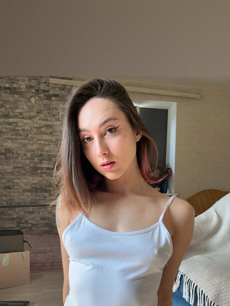 Emilia Glamour_ model sexy image