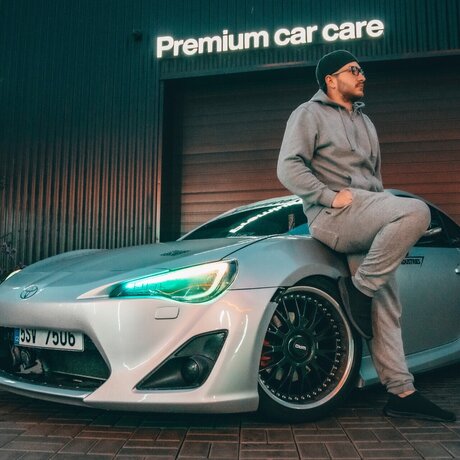 Johnny GT86 star perfect image