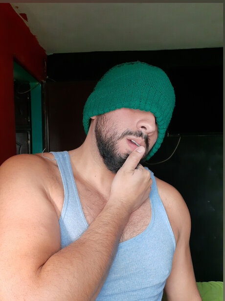 Orlando Castillo xxx model pic