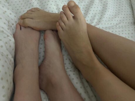 Lesbihonestwith nude actress image