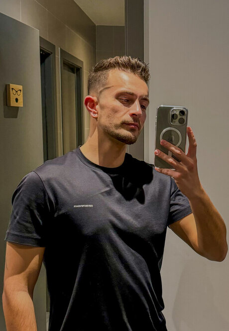 Eddie Torres star porn images