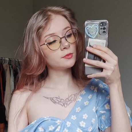 Your Sweet Cupcake_ top model image