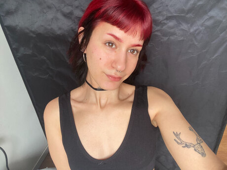 Delfi_ model nudes img