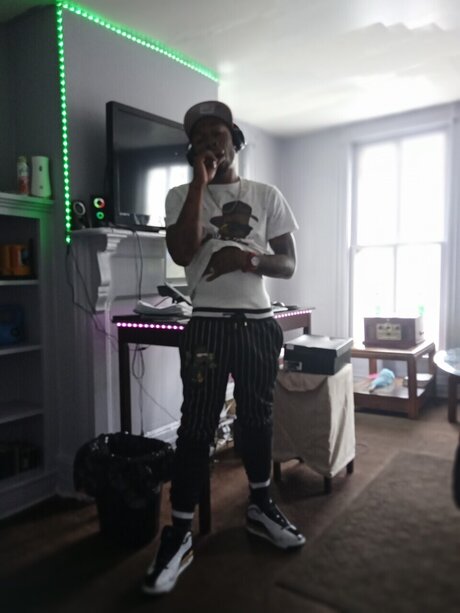 XThaF kSmith_ naked star photos