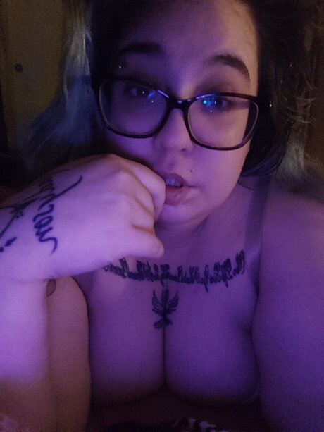 Thebadbitchxx free actress pic