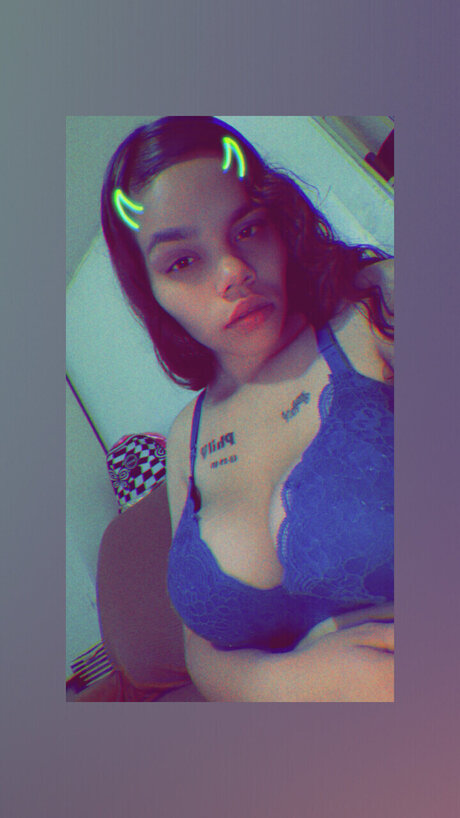 UrFavoriteLightSkin69 perfect pornstar image