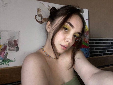 KseniaGirl_ model naked pics