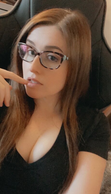 JLyn naked actress archive