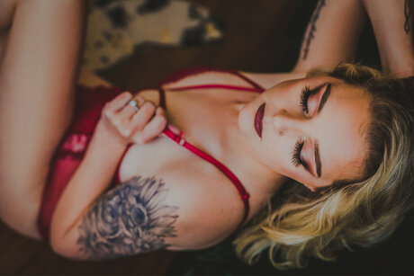 Bad nurse18 model pretty pictures